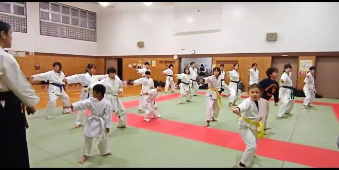 日曜日に実施した空手の昇級試験のようす