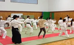 昇級試験前の練習のようす